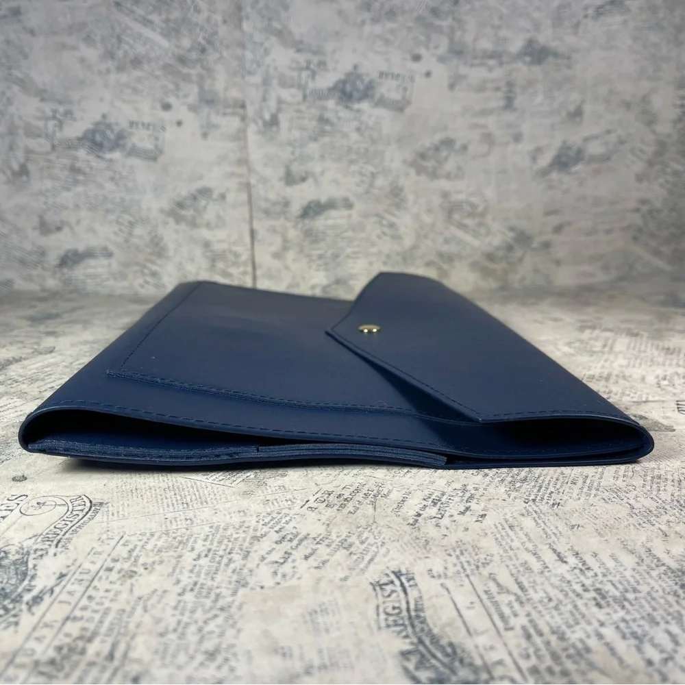 Glass Ladder & Co The Megan Clutch in Blue